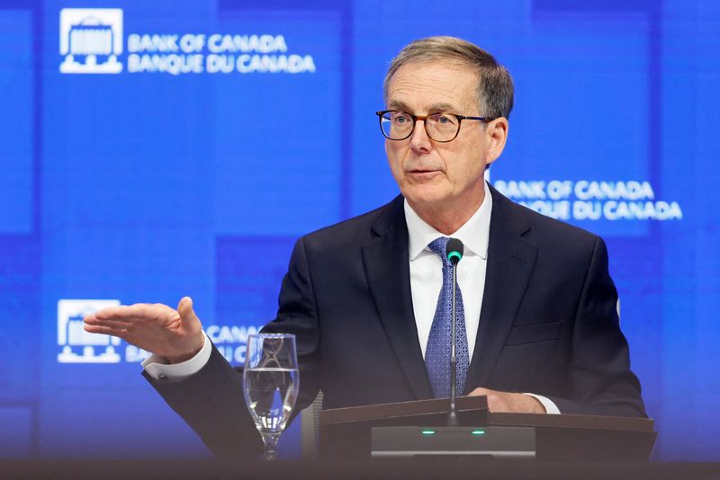 Глава Bank of Canada заявил, что бюджетные стимулы повысят производительность при грамотной реализации.